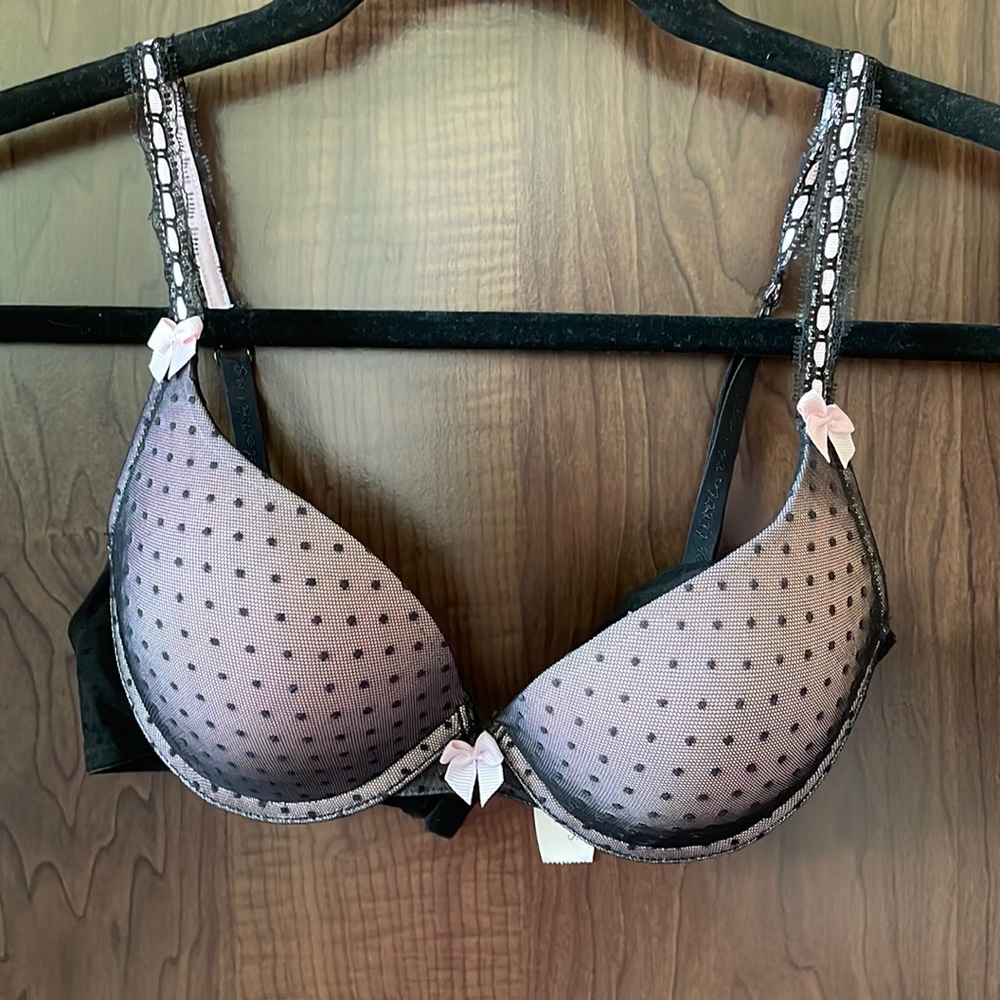 Victoria’s Secret - Sexy Little Things bra - 34B